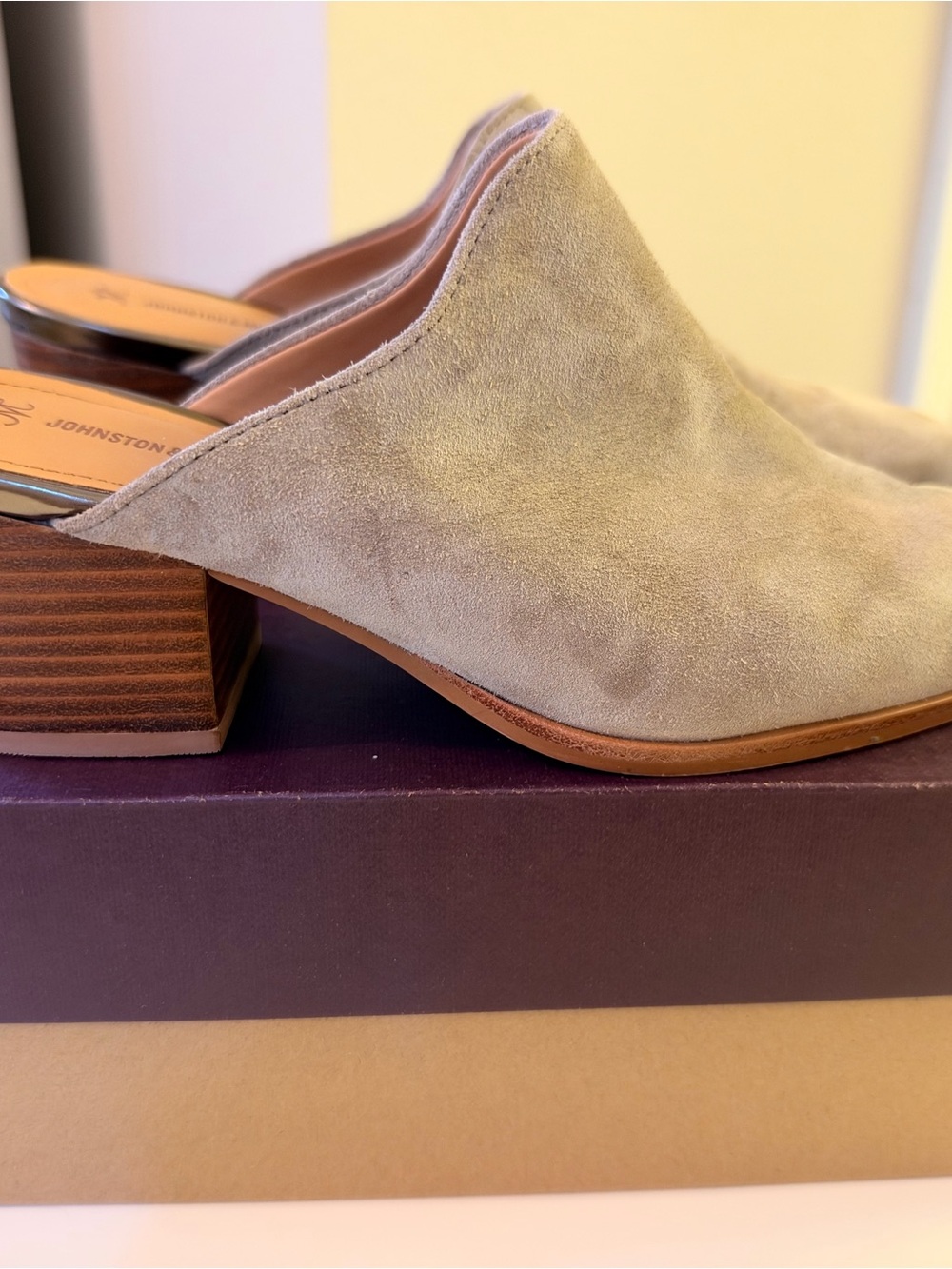 Johnston & Murphy Taupe Suede Slip-On Mules